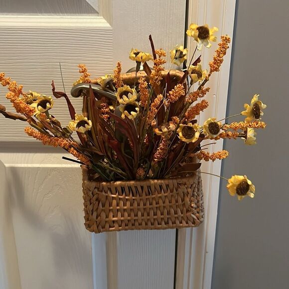 Farmhouse Woven Door Knob Irregular Basket with Faux Fall Autumn Flowers - Picture 1 of 13